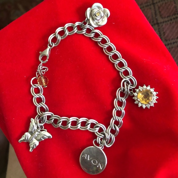 Avon 2004 Presidents Club Bracelet - Picture 2 of 3